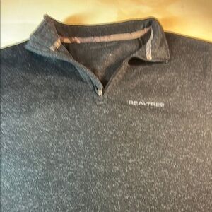 Realtree Men's Charcoal 1/4 zip Sweater